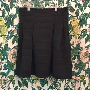 NWT H&M Black Pleated Skirt